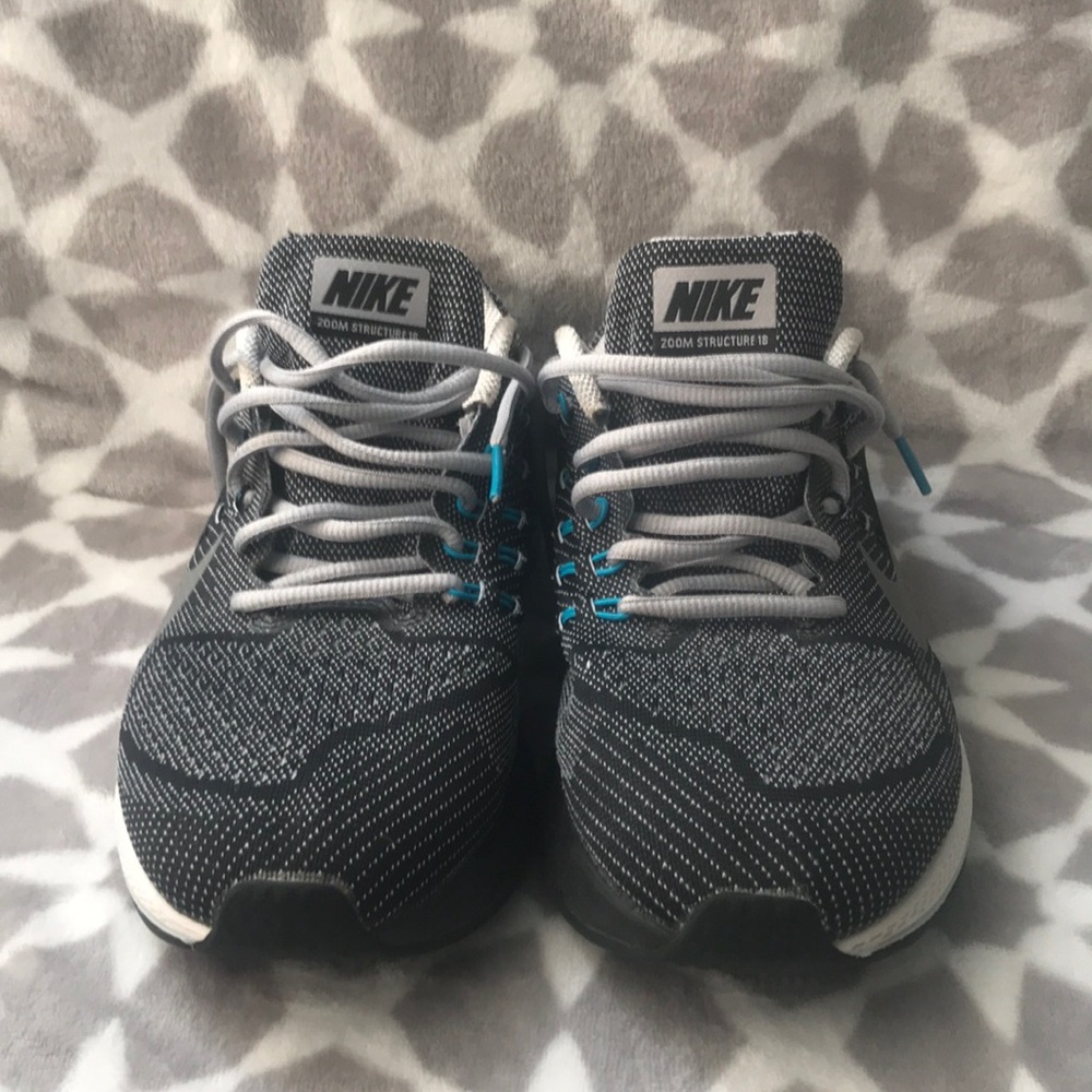 NIKE Running Shoes Zoom Structure 18